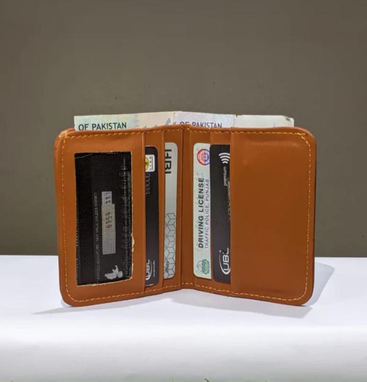 Compact Classic Leather Wallet